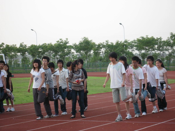 适合幼师团队游戏,幼师团队培训游戏