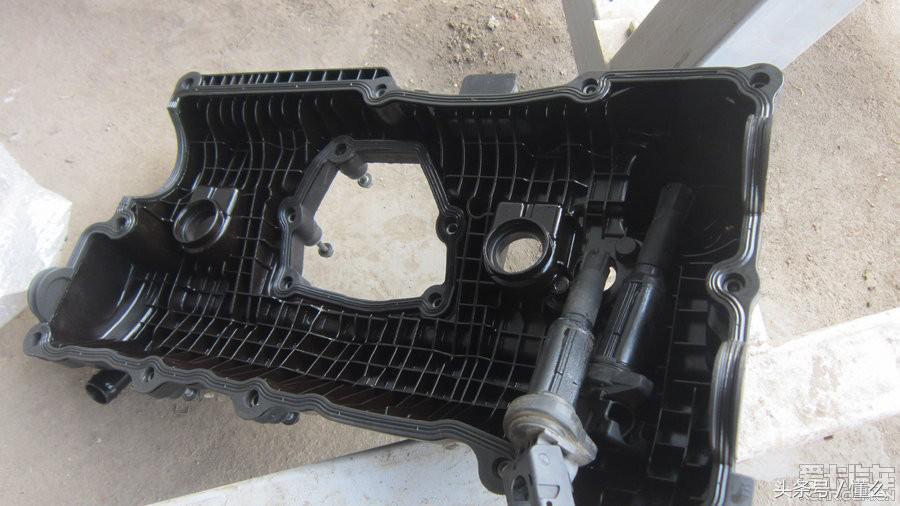 宝马320li发动机烧机油怎么修,宝马320i烧机油最佳解决方案