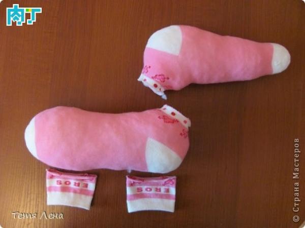 袜子制作狗狗布偶,最简单的袜子玩偶手工制作