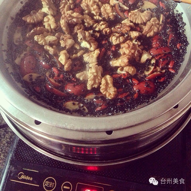 台州美食糯米鸡蛋麻糕,阿胶糕手工美食