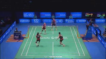 双打防守如何可以又高又远,双打站位靠前怎么防止对方拖后场