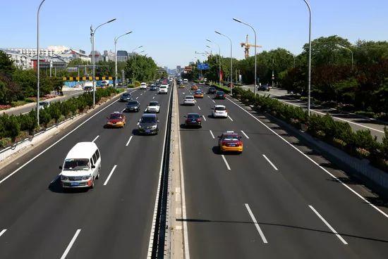 开车去外地旅游时有违章怎么处理,出门旅游车辆违章怎么处理