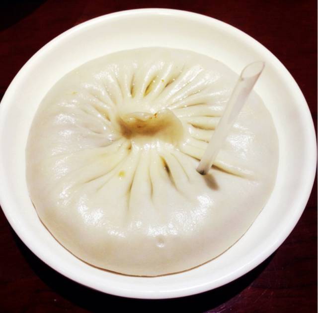 一咬满嘴油儿！北京最好吃的包子铺全在这！