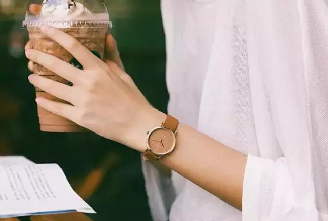 不吃土也能买的手机,运动手表推荐学生党高颜值