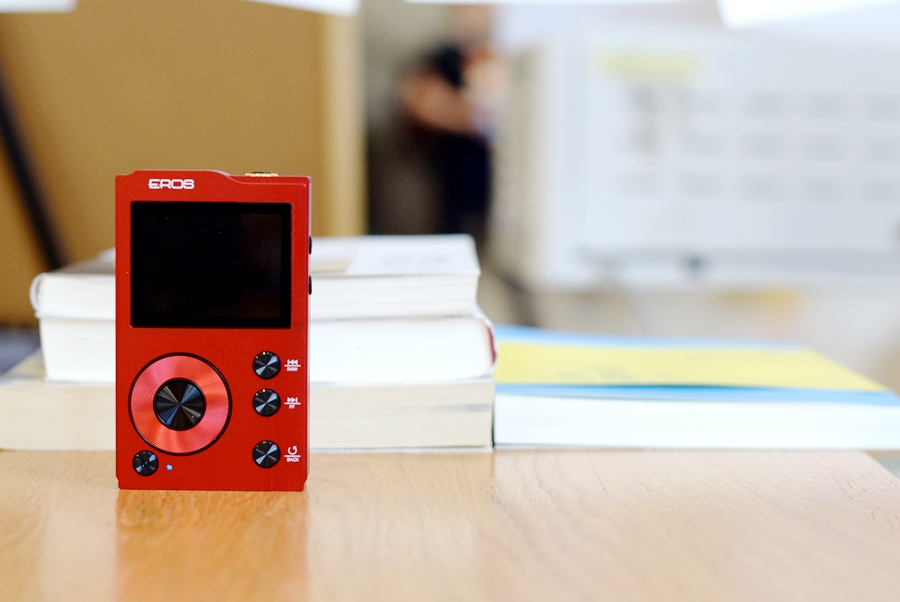 可做笔记本外置声卡，这款HIFI音乐*放播**器有点狠！你会买吗？