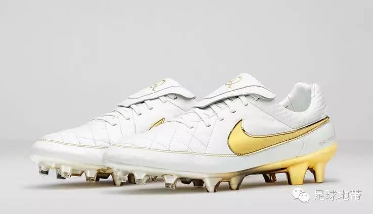 关于巴西巨星小罗，7个鲜为人知的故事