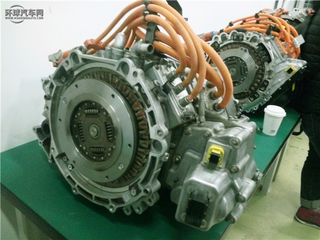 荣威e550电池充满能自动断电吗,荣威e550可以一直不用充电吗