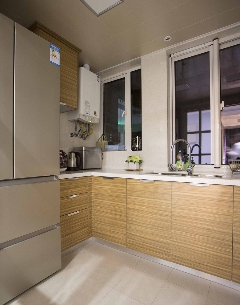 合肥人你家的玻璃就这样擦，天天都能当镜子照！