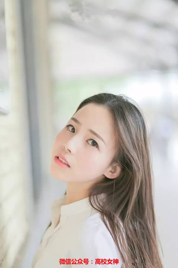 南京市十大女神，秀色可餐，章泽天能否当上市花？