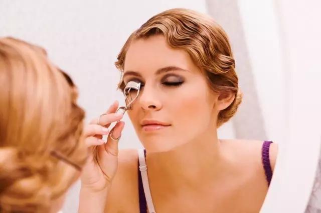 学会这套护肤品教程秒变明星脸,看完这篇文章你会有什么收获