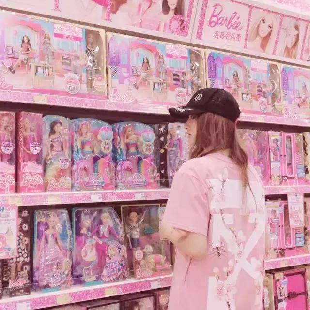 那么多女明星，为什么鹿晗偏偏选中了97年的关晓彤？