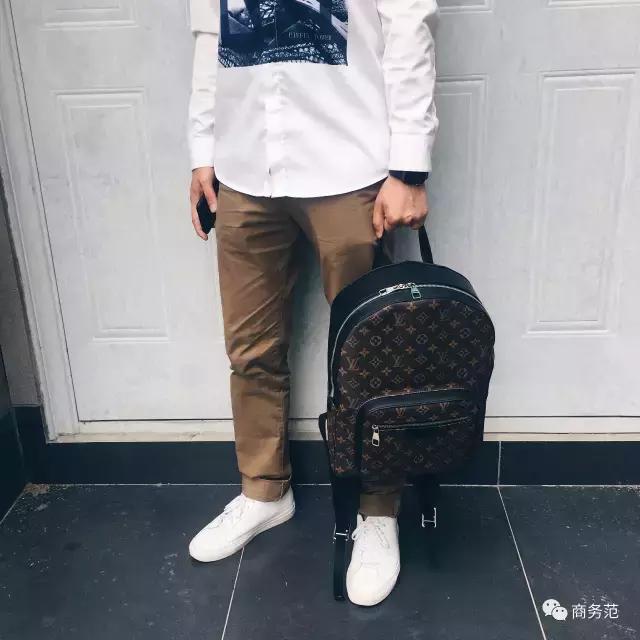 我翻了13个男人的包包，金牛座的男人最爱买买买？