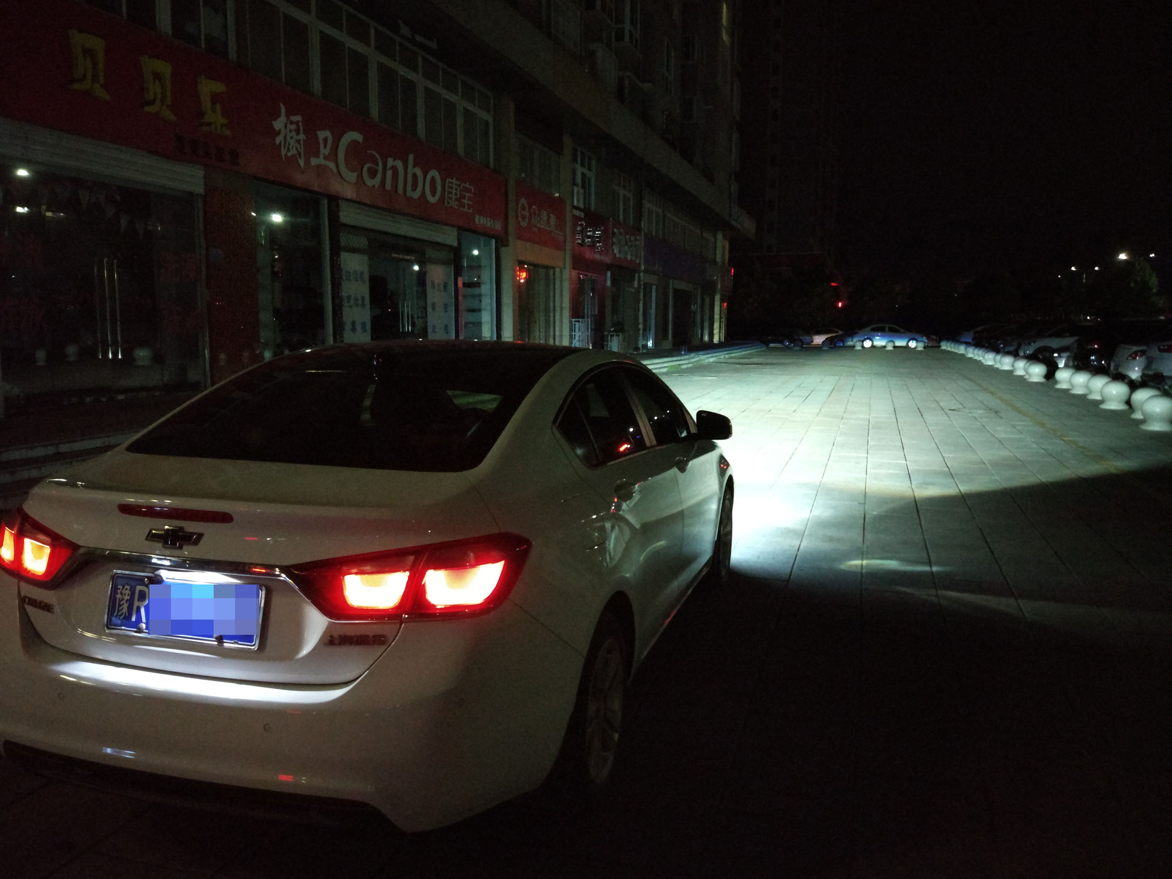 经典科鲁兹改灯怎么开灯快,科鲁兹改装大灯突然不亮了