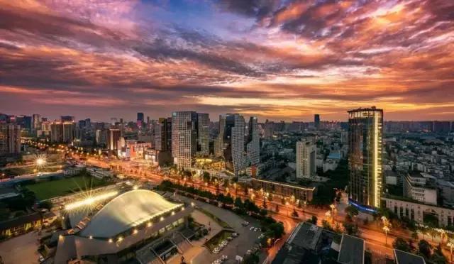 对不起成都，我只能给你90分！