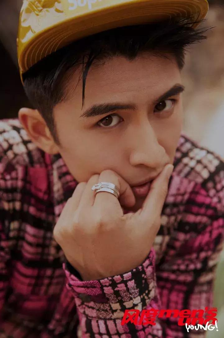 张云龙花少路透,张云龙杂志高清图片