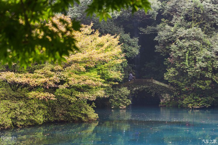 宝马X6，不谈性能如何！自驾遇上大雨还被拍成大片，颜值绝对够！