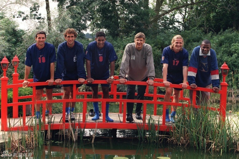 世界足坛三十年历史回顾,荣耀发展史2011到2023