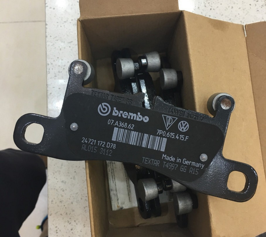 买新车容易被忽悠的细节,如何辨别汽车车门配件原厂件