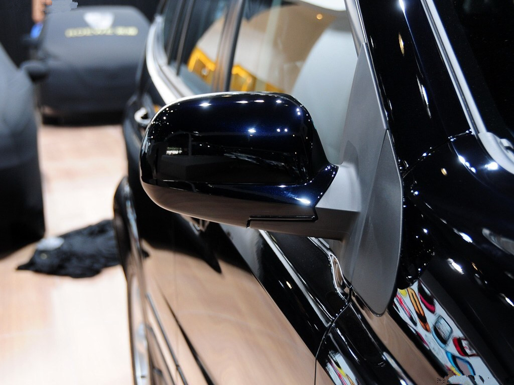 奔驰ML底盘,奔驰S级发动机,非承载式+四驱,14万起售!