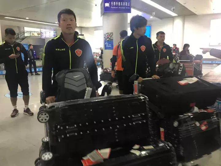 铁汉足协杯上场,铁汉出征