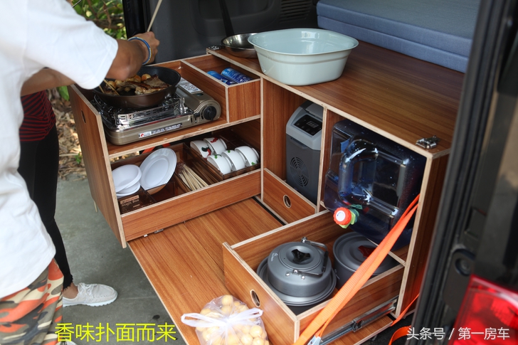 日产nv200改装成房车,日产nv200车辆可以自己改造房车吗