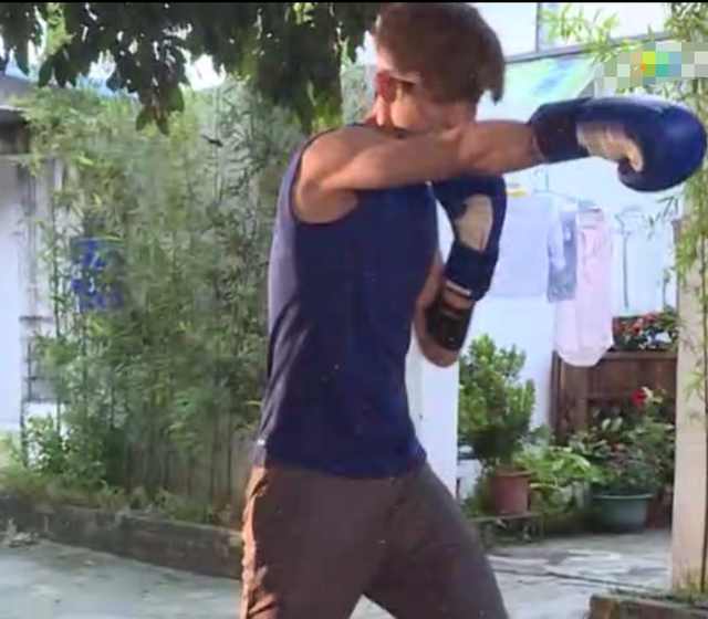 鹿晗甜蜜暴击完整视频,鹿晗甜蜜暴击比赛