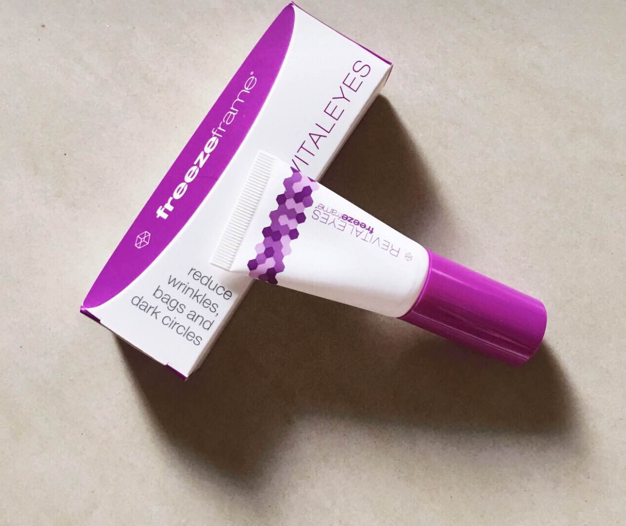 抗皱淡化细纹比较好的眼霜推荐,抗皱去细纹的眼霜什么牌子好