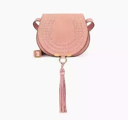 刘雯唐嫣同款小猪包,刘雯唐嫣最新消息