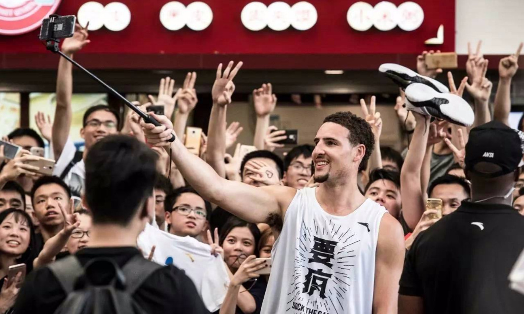 安踏为什么能超过李宁,李宁和安踏在国际上的地位