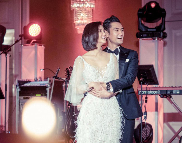 举行婚礼仪式应该注意什么,婚礼新郎要不要戴手表