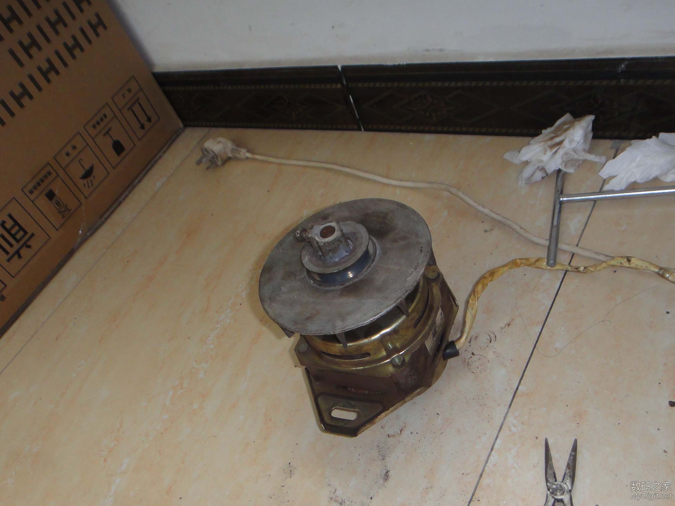 小天鹅洗衣机离合器坏了怎么修复,小天鹅全自动洗衣机洗衣服太脏