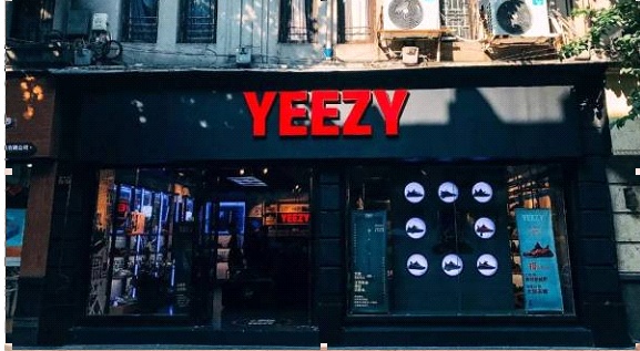 yeezy和nike,yeezy和nike哪个值得买