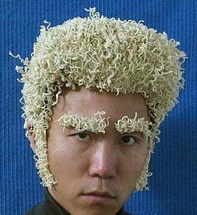 迷弟常见，腿这么长的迷弟不常见