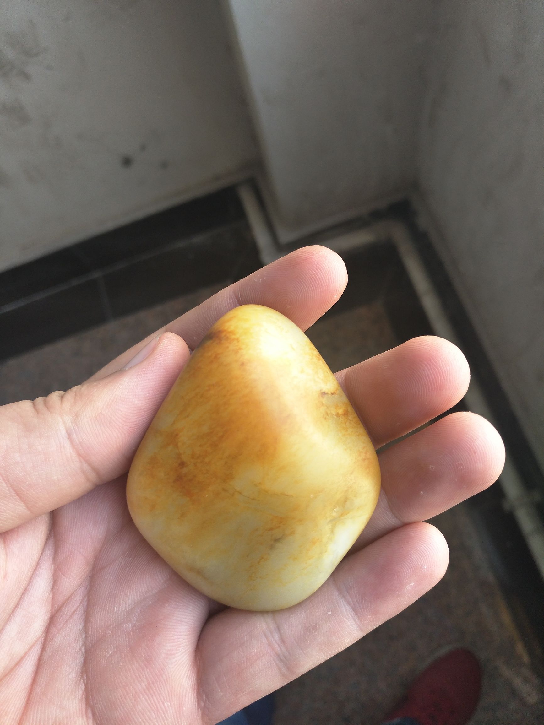 新疆和田玉羊脂籽料重29g,重7.51克玛瑙玉石多少钱