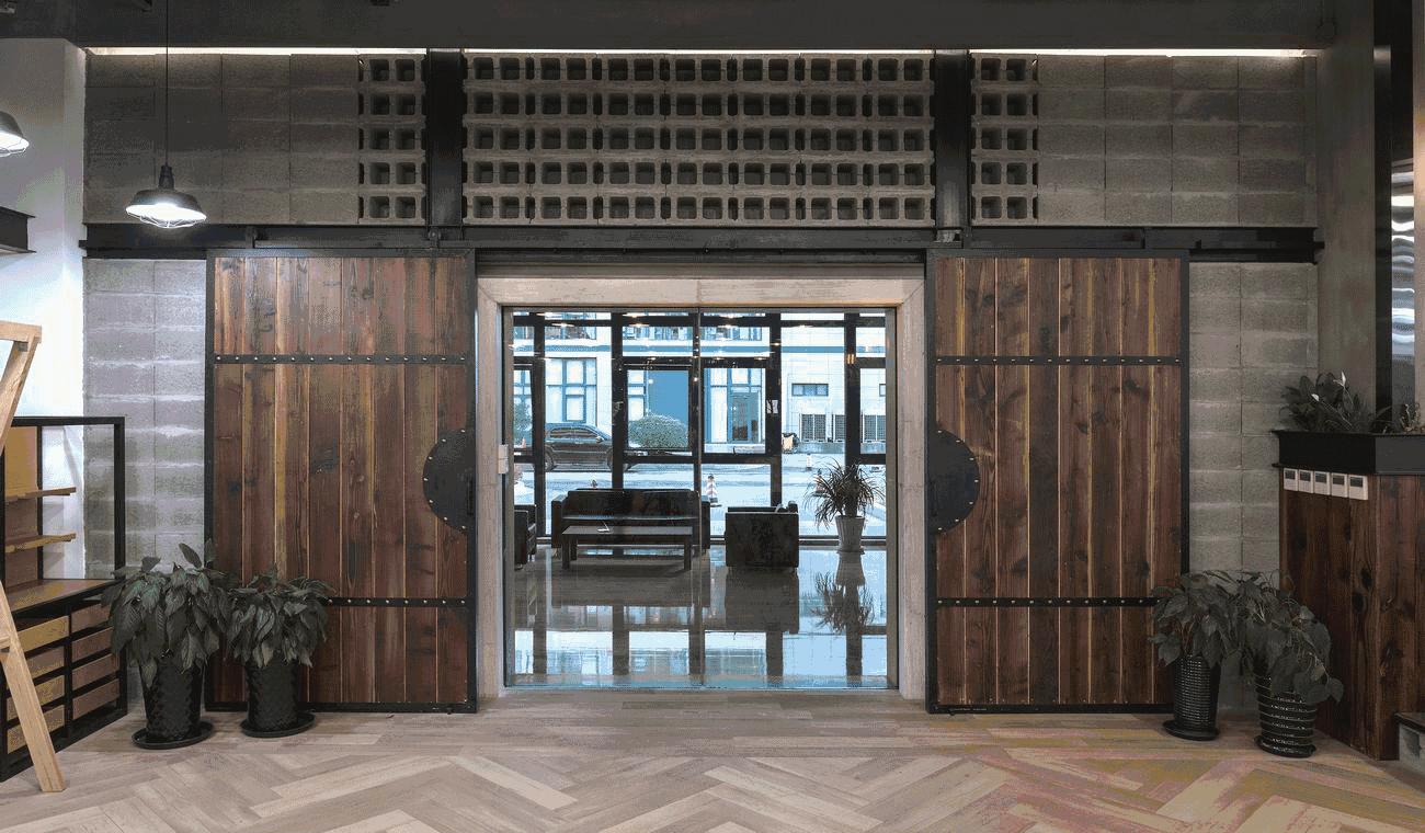 搭建二层公寓loft隔层,极简办公室loft设计方案