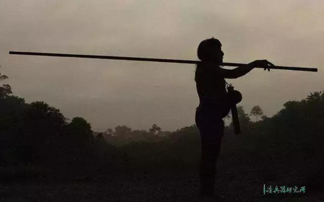 吹一口气就能百步外取人性命？土著*箭吹**技能难在什么地方