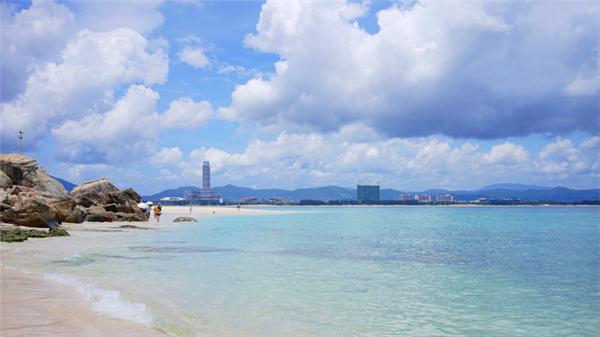 我到过许多地方是指哪里,我去过的地方皆是你看过的风景