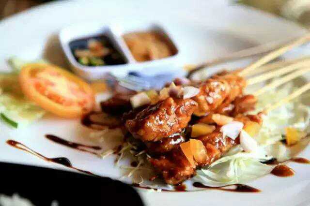 跟着烤串儿浪迹天涯，把这些烤串都吃一遍