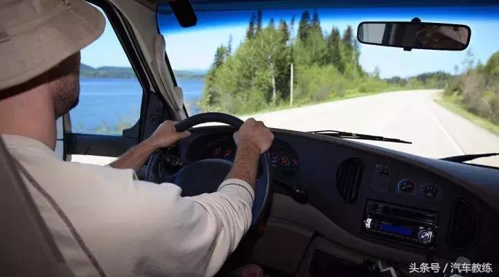 路痴怎么开车最合适,新手开车路痴怎么办