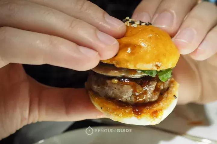 汉堡店最贵的汉堡哪个更好吃,你们觉得什么价格的汉堡最好吃