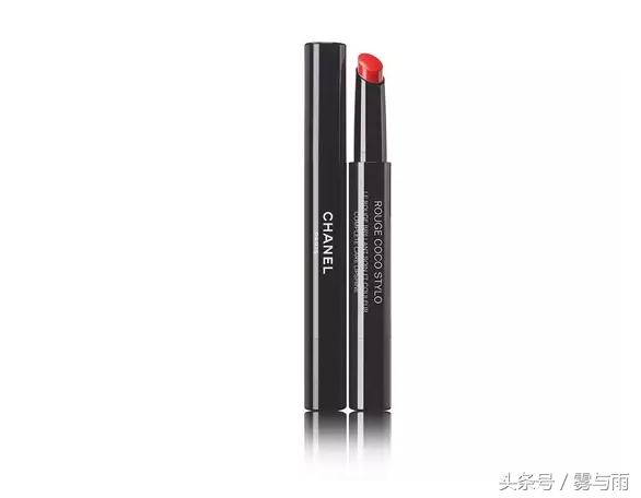 秋冬皮肤黄用什么颜色的口红,最适合春夏的口红大牌色号