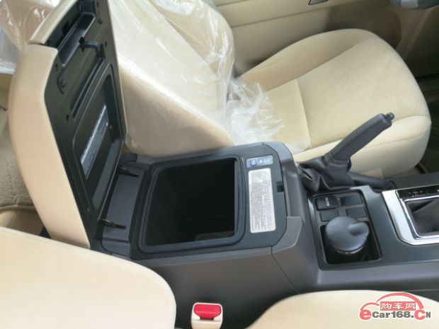 丰田霸道2700中东版越野测试,平行进口中东版丰田霸道2012