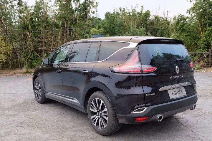 mpv底盘和suv底盘区别,mpv底盘和suv的区别