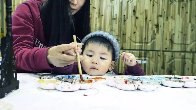 萌宝看世界——插画师妈妈和萌宝的腾冲之旅