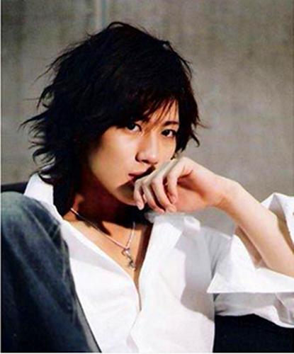 怎么梳出明星同款无碎发发型,明星发型女短碎发