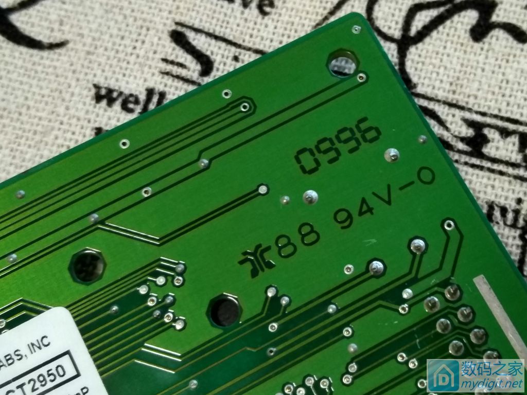 创新soundblaster5.1外置声卡,创新soundblasterawegold声卡