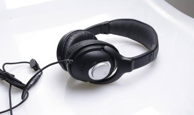 耳机改换纯银线真能提升音质吗,耳机换线对音效有什么影响