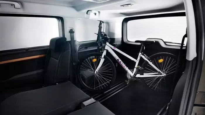 鑿蹭簹鐗瑰拰psa鍚堝苟,鑿蹭簹鐗瑰拰涓扮敯姣旇緝