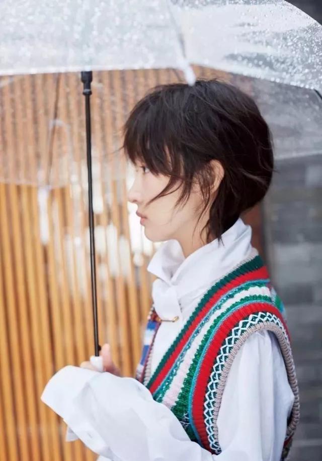 毛衣衬衫合体,衬衫毛衣配什么cp好看