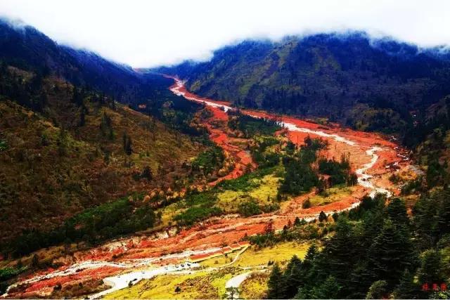 燕子沟5月高清图,7月燕子沟